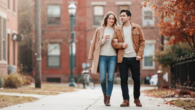 20 Matching Fall Outfits for Couples Who Believe in Coordinated Style